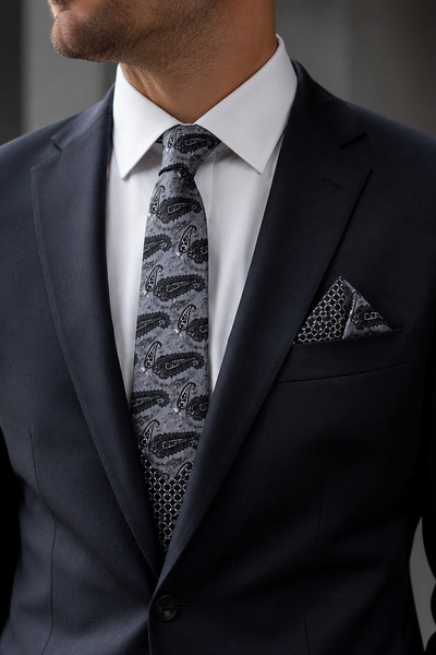 Bisse Black Silk Tie and Handkerchief Set