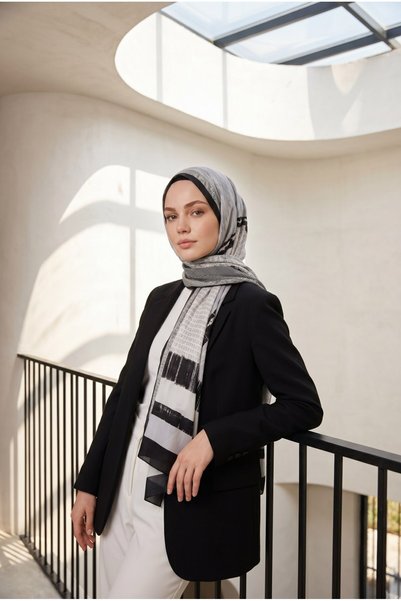Vissona %100 Saf İpek Şal İnce Saten Vual Dokuma Patchwork Desenli Siyah - Gü...