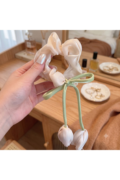 Jeevee Tulip Detailed Sparkling Organza Elastic Bagel Buckle