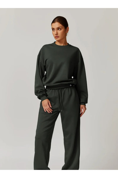 KAWN Womens Loose Fit Light Sweatshirt
