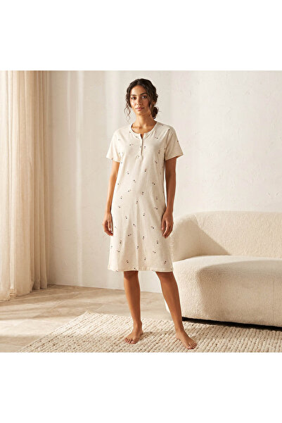 FAV Intimates Knee Length Night Dress Short Sleeves Heart Print Cotton