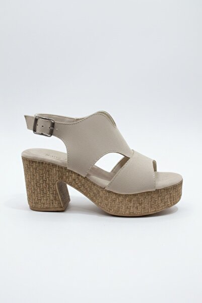 Modayak Chancellor Beige Velvet Gold Buckle Platform Sole Women's Heel Shoes