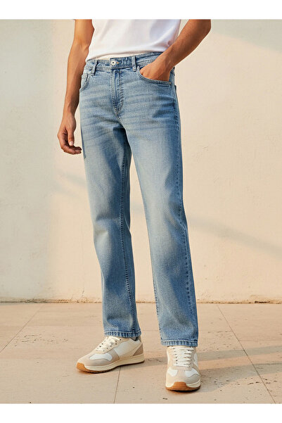 DNM Men Straight Fit High Rise Jeans