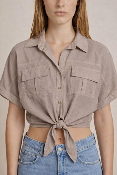 Quzu 22Y11476 Women's Shirt with Tie Detail