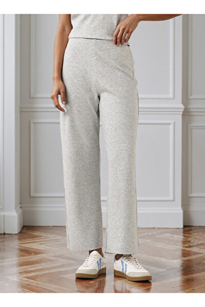 FAV SOLID ELASTICATED WAIST PANT