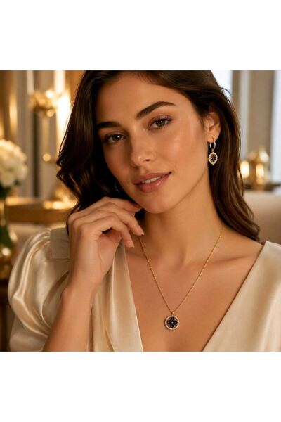 Monalisa Home Luxury Figured Adjustable Necklace