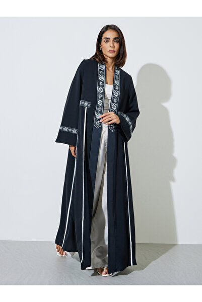 Amirah By Styli Black Embroidered Contrast Piping Abaya