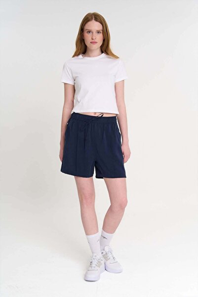 MARATON Women's Straight-Leg Navy Blue Shorts