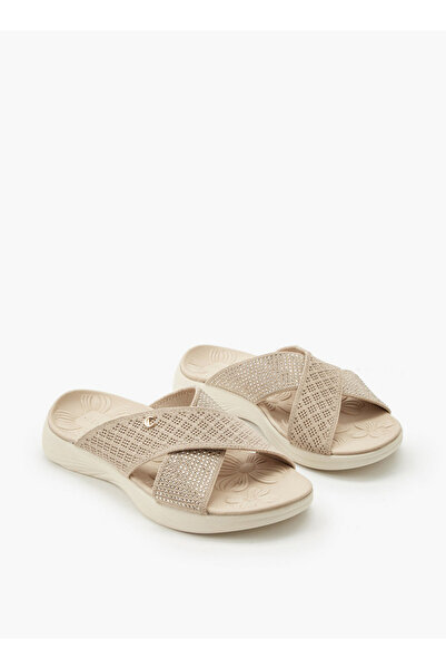 Le Confort Women Shimmering Accent Slip-On Sandals