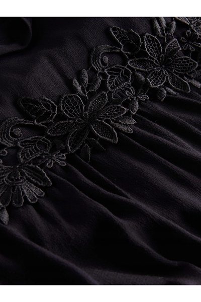 NO BRAND Rochie mini neagră Mâneci lungi Guler înalt Volane Clasic Uni L