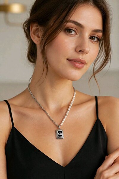 Monalisa Home Figured Anti-Tarnish Steel Adjustable Chain Luxury Necklace