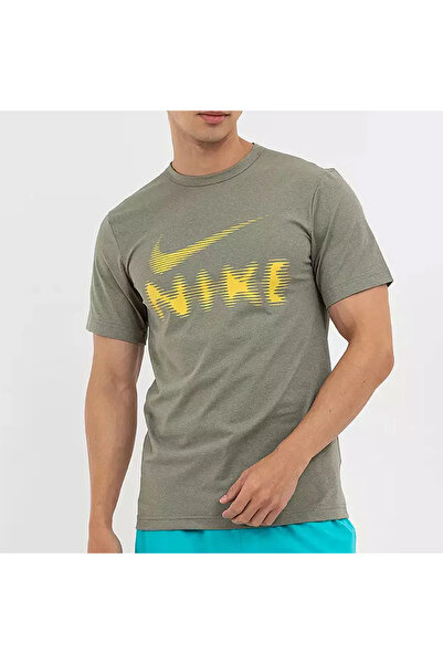 Nike Hyverse Dri-FIT UV Short-Sleeve Fitness