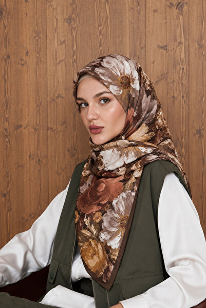 BONASERA EŞARP وشاح نسائي قطني مقاس 95×95 مطبوع أنيق وعصري