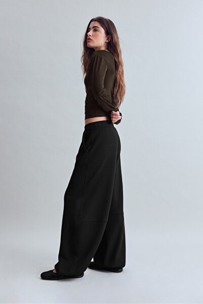 Stradivarius Soft-touch barrel jogger trousers