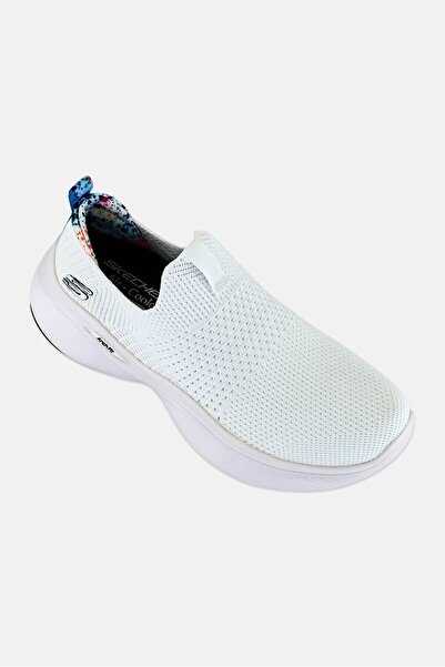 SKECHERS Women Arch Fit Infinity Slip On Walking Shoes, White