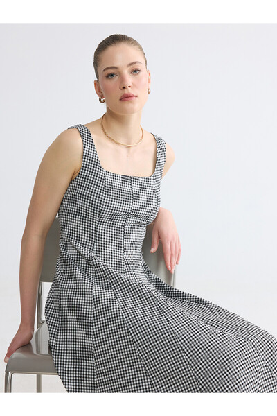 LC Waikiki Two Mt Shop Quality Square Neck Plaid Waist-Slit Dress