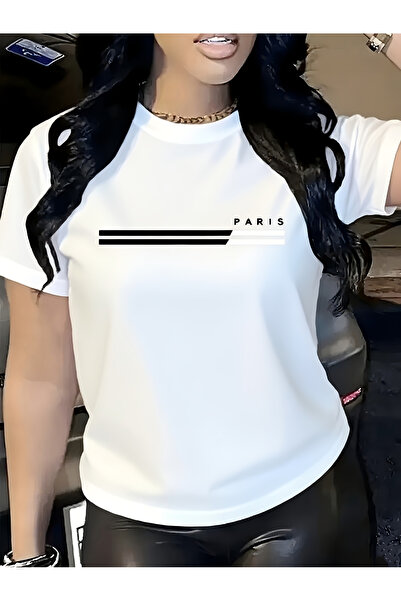 121 Women's Stylish Letter-Printed Anime T-Shirt, Simple Round Neck Design, C...