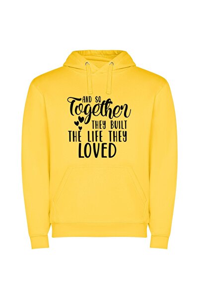 iLovePrints Love's Lifelong Framework Φούτερ με κουκούλα σε χρώμα Κίτρινο