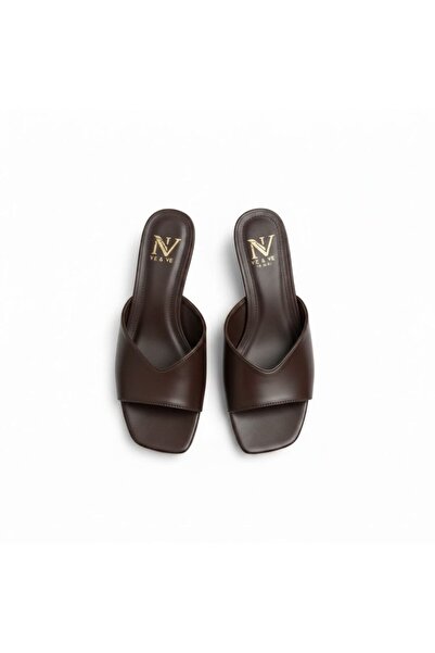 NE&VE SHOES شبشب نسائي أنيق ومريح من الجلد البني بكعب 6 سم