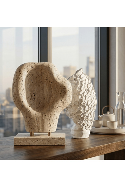UTTERMOST مزهرية