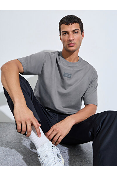 Styli Men Grey Oversized Crew Neck Terry T-Shirt