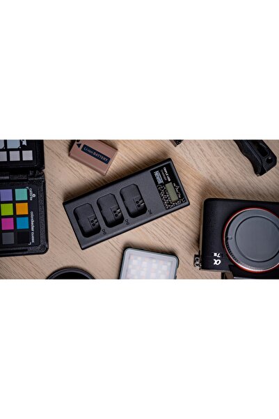Newell Încărcător cu trei canale CD-USB-C pentru baterii LP-E17 pentru Canon