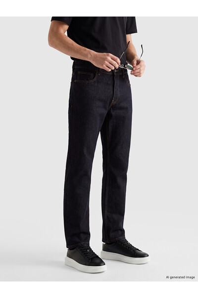 LC Waikiki Esvab • Modern & Distinctive 779 Standart Jean