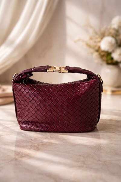 EGEM ATELİER Women's Knitted Textured Gold Lock Detailed Hand and Shoulder Bag