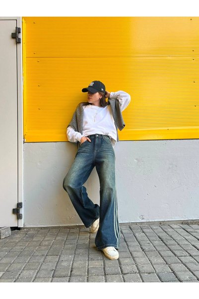 BECRED Retro Vintage Style Stonewashed Striped Navy Blue Baggy Jeans