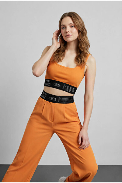 Quzu Lastik Detaylı Crop Top Turuncu Kadın Atlet 60064