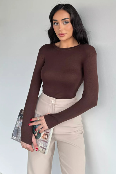 Aryena بلوزة أساسية من الليكرا للنساء باللون البني