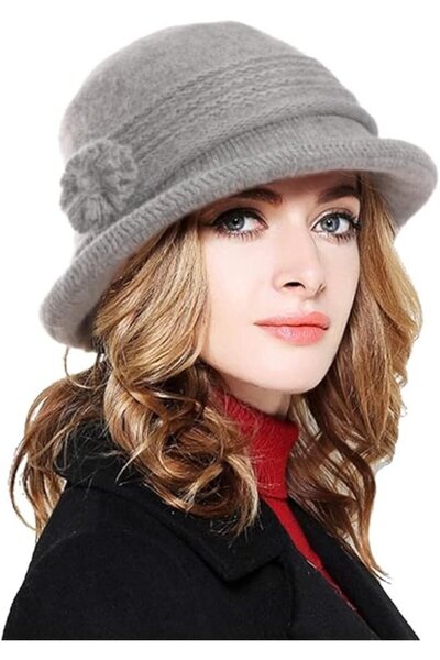 STARSTAR Women's winter knit hat burgundy retro floral loose brimless.