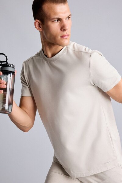 DeFacto Standard Fit Crew Neck Sporty Short Sleeve Basic T-Shirt with Stitchi...