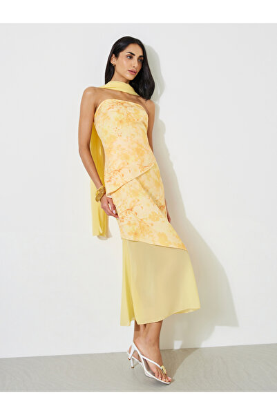 Styli Yellow Graphic Print A-Line Midi Dress with Scarf