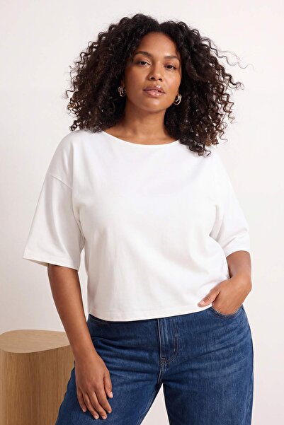 Trendyol Curve Εκρού Χαλαρή Μπλούζα με Λαιμόκοψη Βάρκα, Μανίκι Νυχτερίδα, Τρι...
