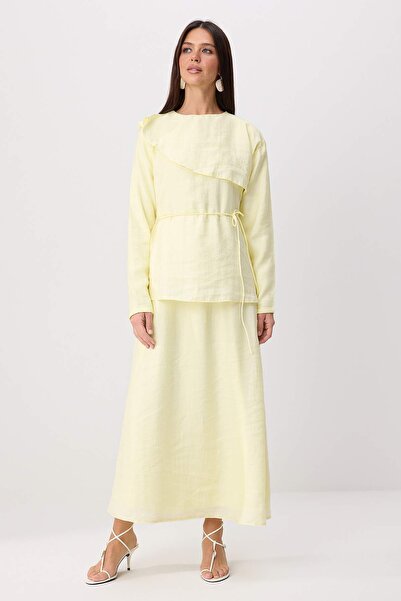 Trendyol Modest فستان وبدلة بحزام أصفر بدون بطانة من قماش مودال منسوج مسطح، ف...