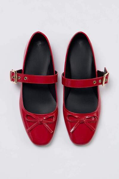 TRENDYOL SHOES Balerini de damă Mary Jane cu detaliu fundă roșie TAKSS26BE00004