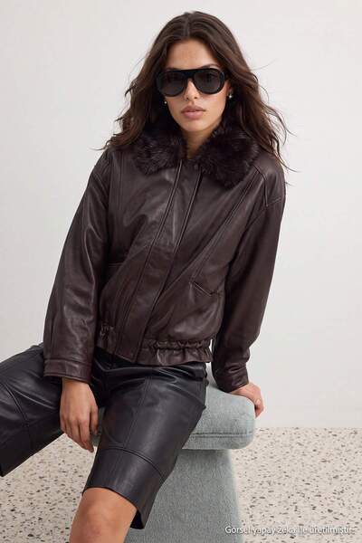 Trendyol Collection معطف من الجلد الصناعي باللون البني بمقاس كبير TWOAW27MO00045