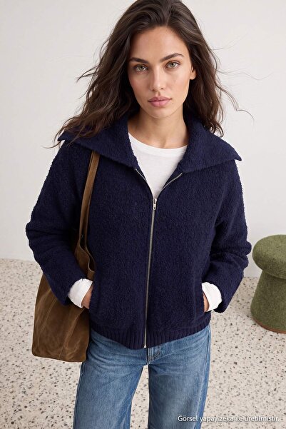 Trendyol Collection Navy Blue Soft Textured Zippered Polo Collar Knitwear Car...