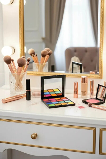 Miniso Pretty Beauty 16 Renk Far Paleti PB-182 – Yüksek Pigmentli ve Mat/Işıl...