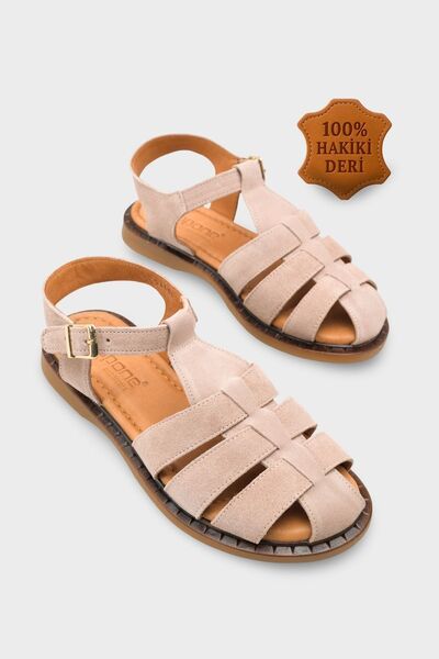 Capone Outfitters Γυναικεία σανδάλια Corrine Γνήσια Suede Gladiator με ίσιο τ...