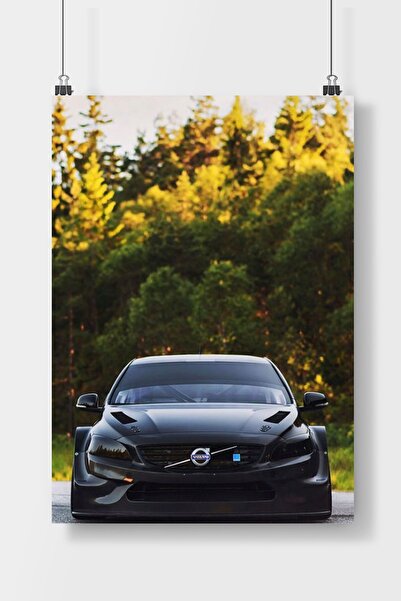 Luna Marissa Volvo Sport Araba Poster Çerçevesiz Duvar Posteri