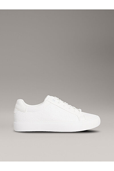 Calvin Klein حذاء رياضي نسائي من Vulc Lace Up Mono باللون الأبيض