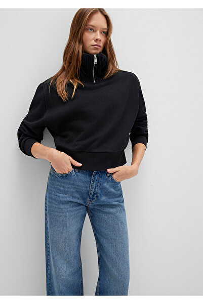 Mavi Schwarzes Sweatshirt mit halbem Reißverschluss und Stehkragen 1S10434-900
