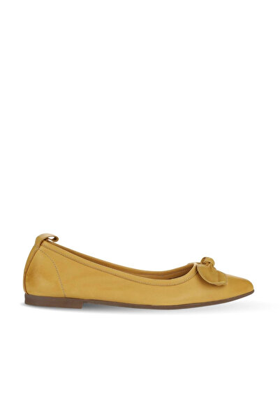 Bueno Shoes حذاء باليرينا مسطح للنساء من الجلد الأصفر 01wr3118