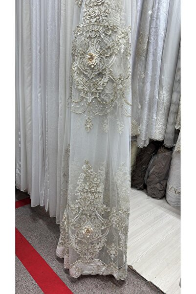 MERT TEXTILE Perdea crem cu flori brodate 3D / Este fabricat la standarde de ...