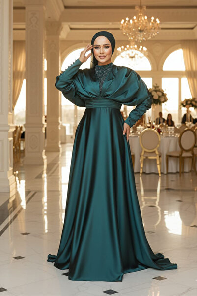 Neva Style Boncuk İşlemeli Yeşil Tesettür Abiye Elbise 22451Y