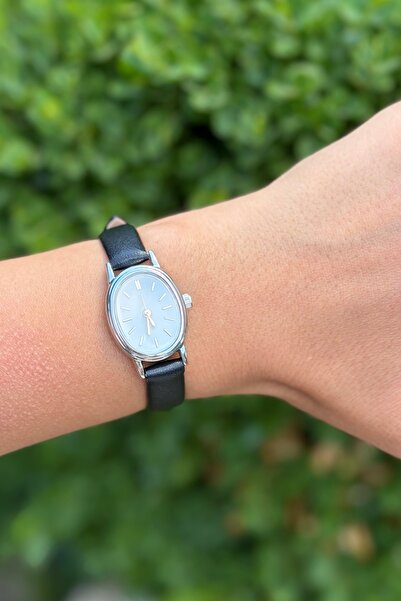 DARKBEAR Women's Retro Luxury Wristwatch