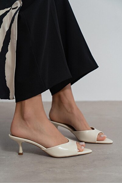 diya shoes Γυναικείες παντόφλες κρεμ Κορνέ 7 εκ.
