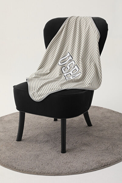 U.S. Polo Assn. U.S. Polo Assn Baby Boy Cream Blanket